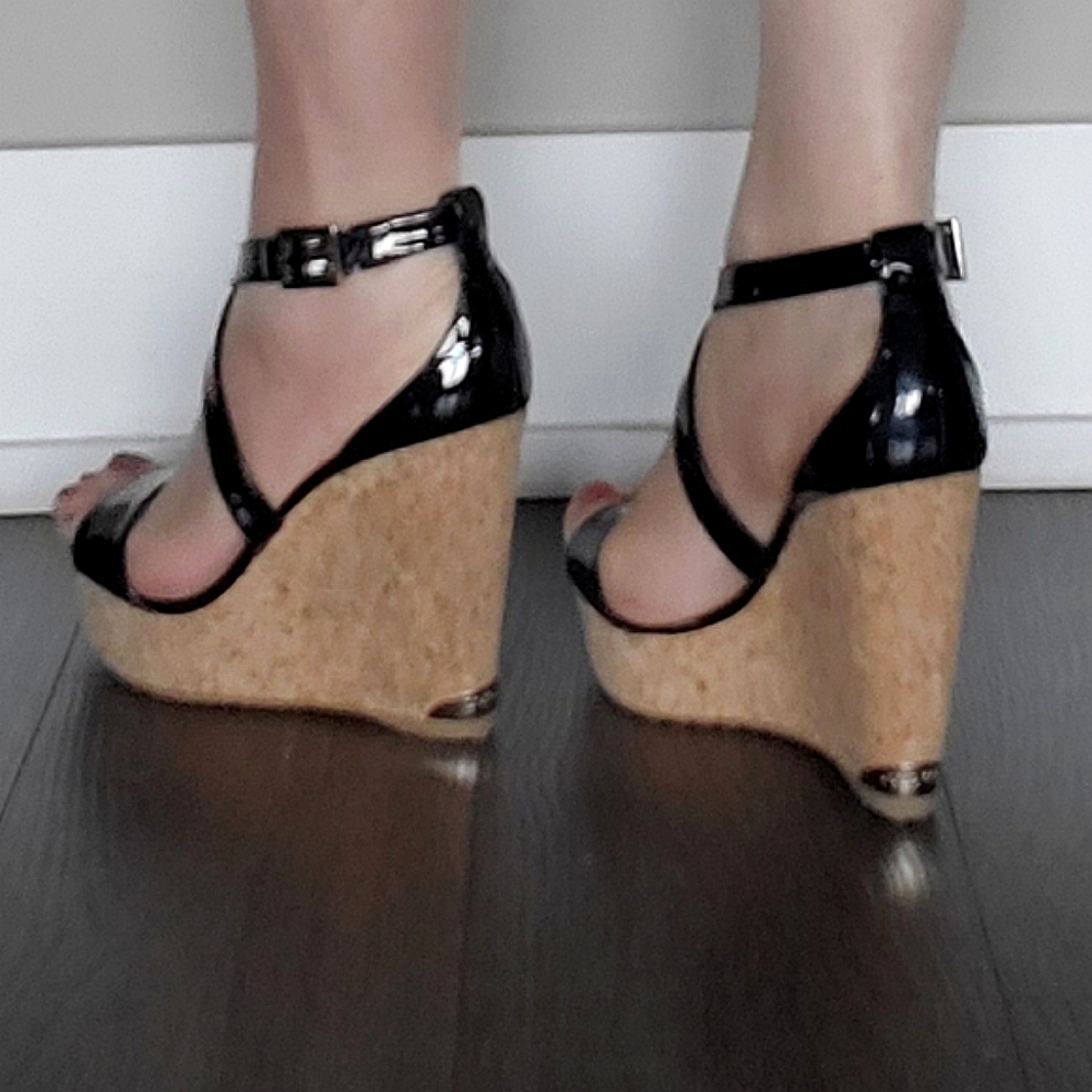 👑 HOST PICK 👑 🔥NEW🔥 Jimmy Choo 120 Portia Cork Wedge Sandals - Picture 4 of 15